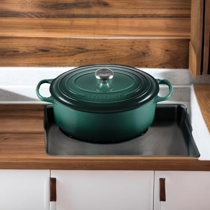 Le Creuset Enameled Cast Iron Signature Oval Dutch Oven