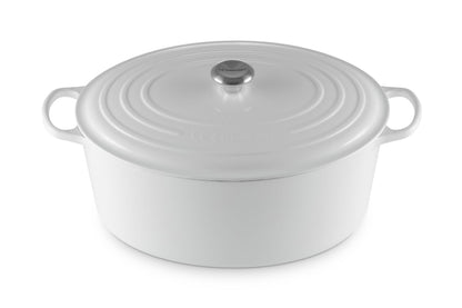 Le Creuset Enameled Cast Iron Signature Oval Dutch Oven