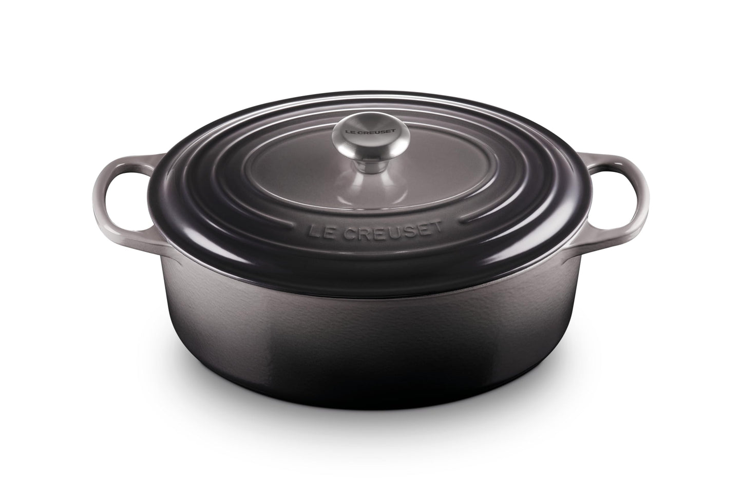 Le Creuset Enameled Cast Iron Signature Oval Dutch Oven