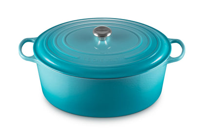 Le Creuset Enameled Cast Iron Signature Oval Dutch Oven