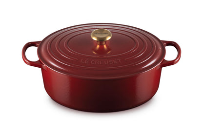 Le Creuset Enameled Cast Iron Signature Oval Dutch Oven
