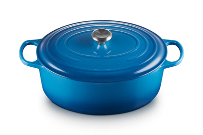 Le Creuset Enameled Cast Iron Signature Oval Dutch Oven