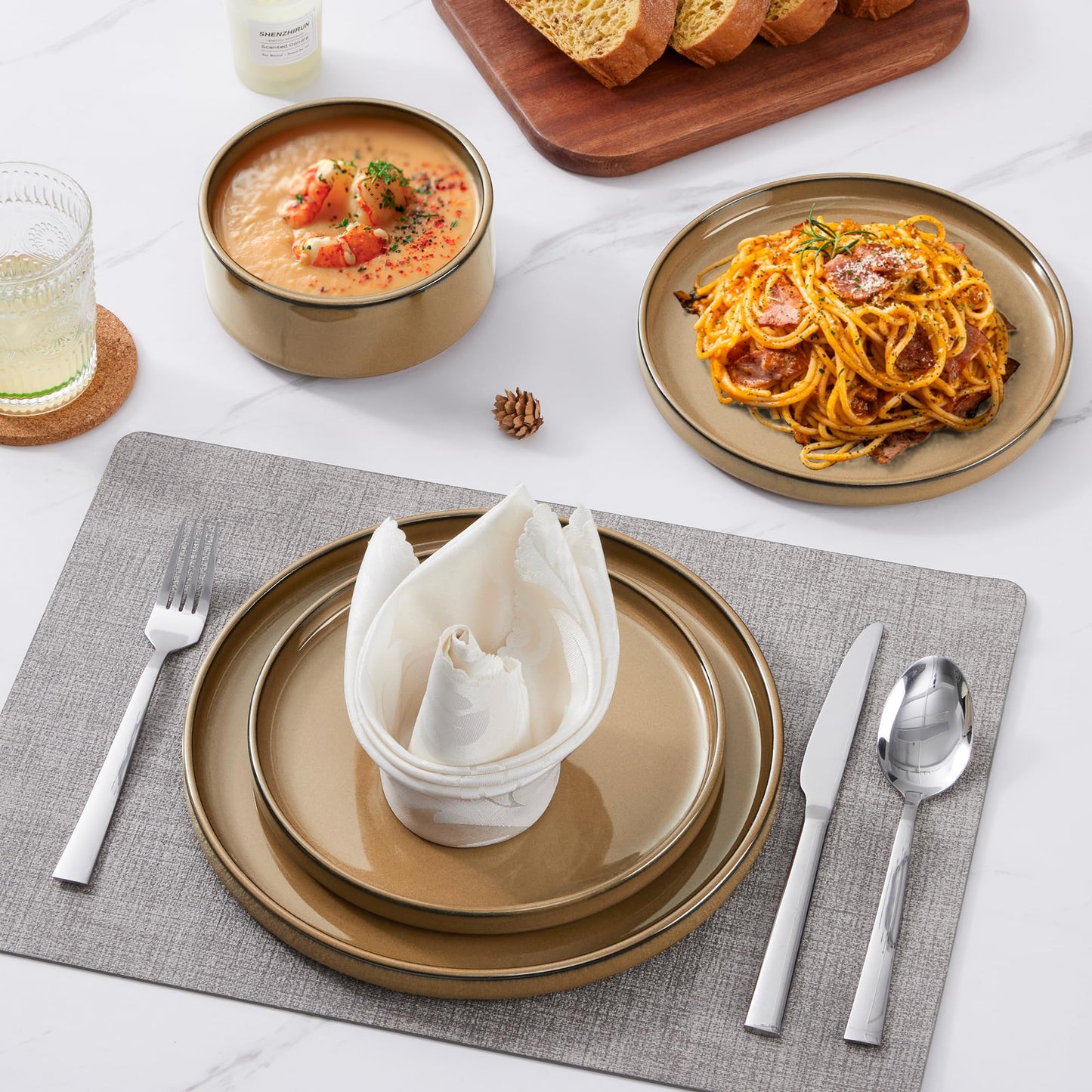 LIANYU Dinnerware Plates and Bowls Sets